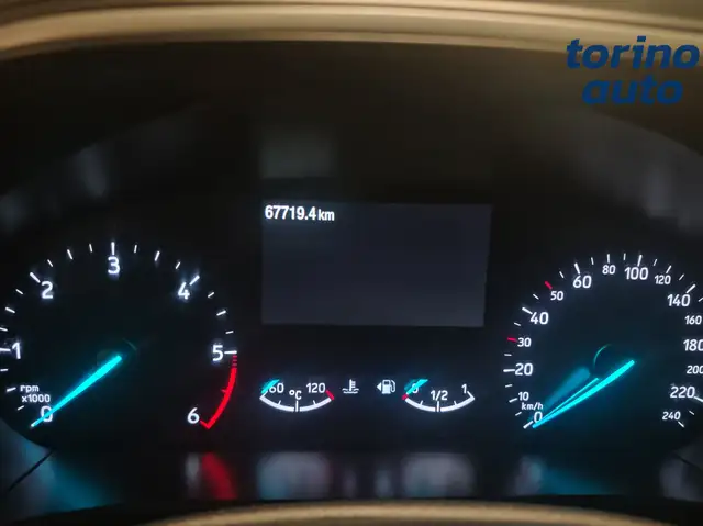 Ford Focus view 11