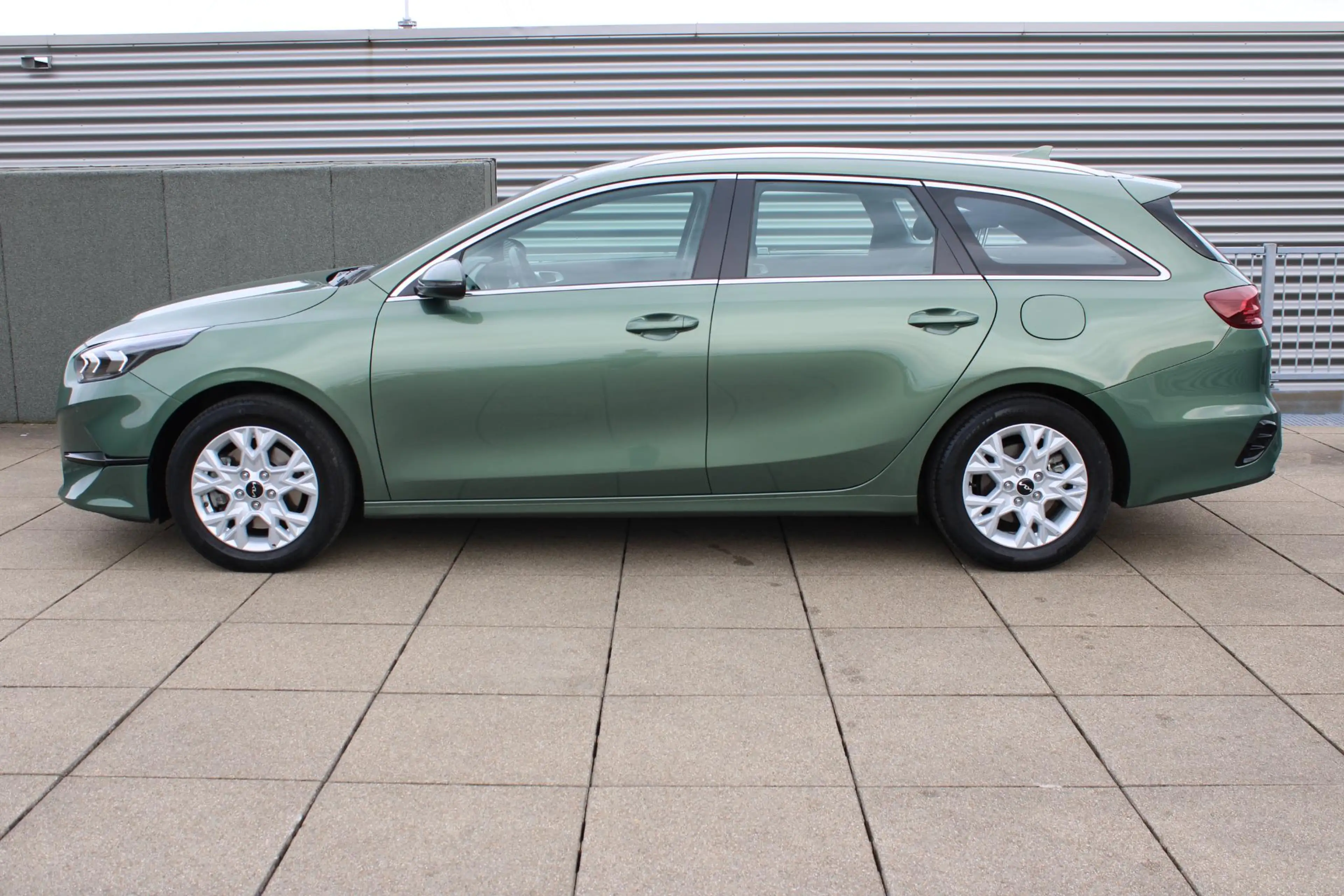 Kia Ceed SW / cee'd SW Sportswagon 1.5 T-GDi DynamicLine Navigatie / Trek — photo 4