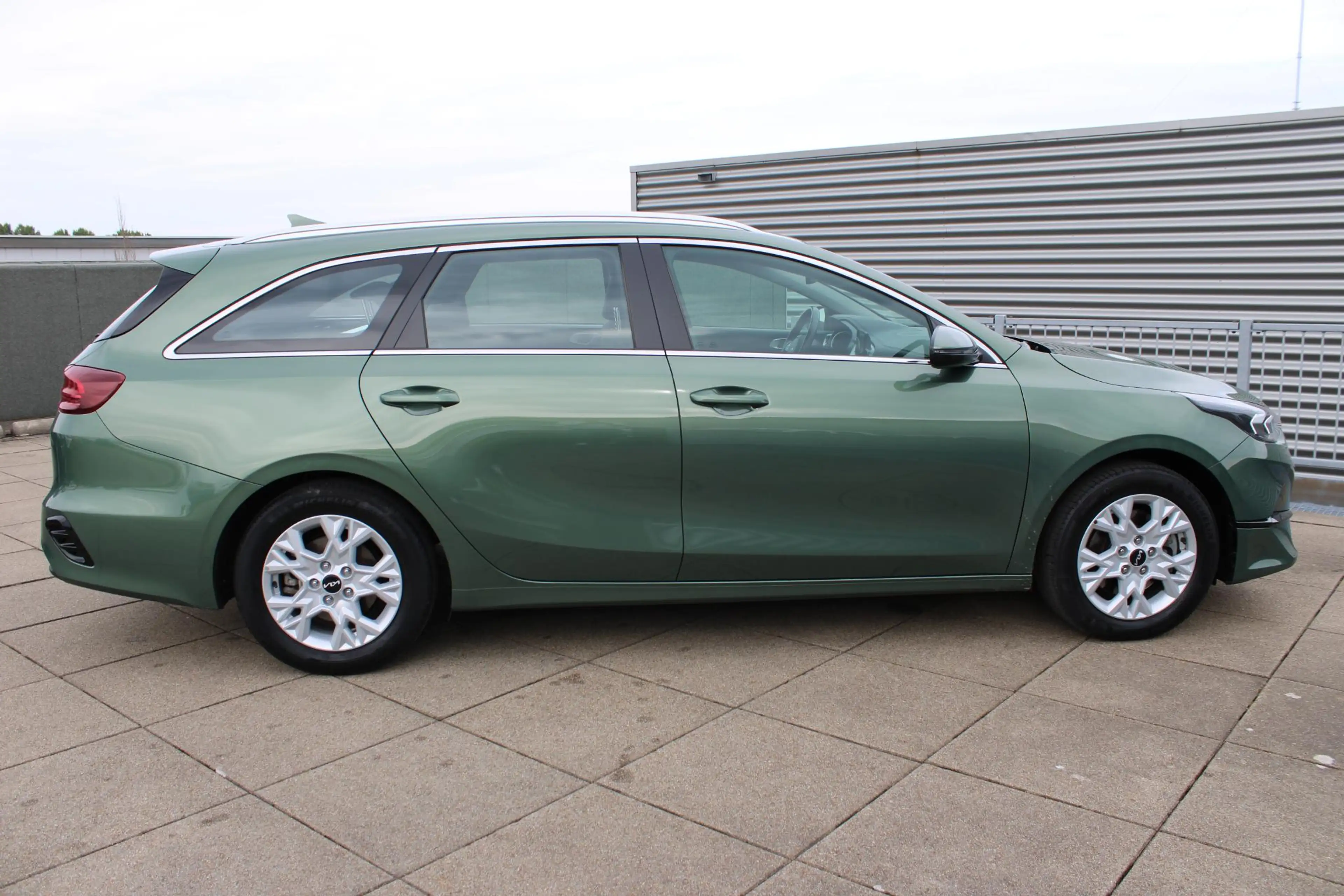 Kia Ceed SW / cee'd SW Sportswagon 1.5 T-GDi DynamicLine Navigatie / Trek — photo 8