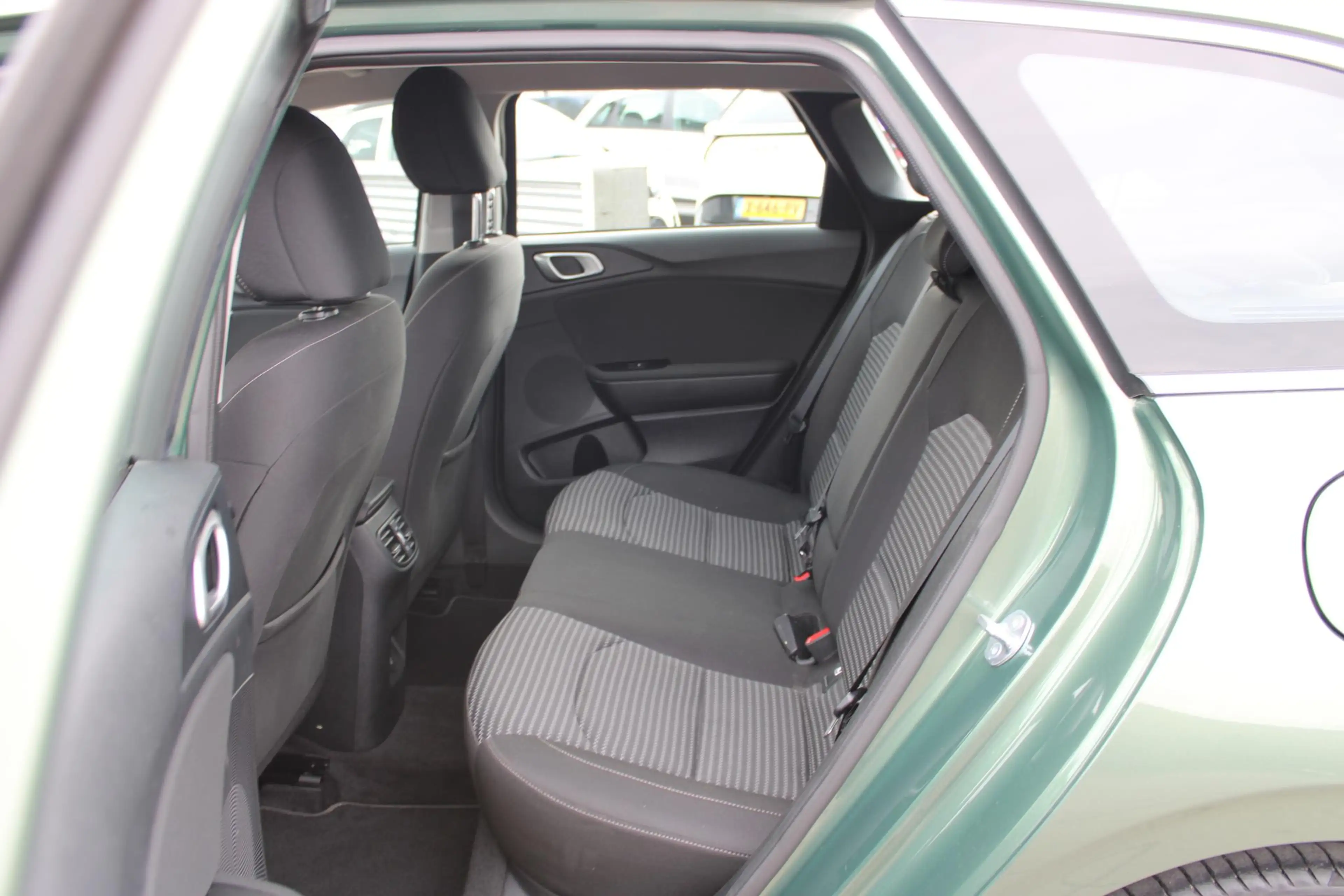 Kia Ceed SW / cee'd SW Sportswagon 1.5 T-GDi DynamicLine Navigatie / Trek — photo 12