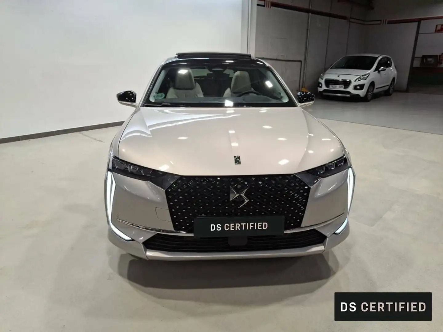 DS Automobiles DS 4 BlueHDi Rivoli Aut. 130 Gris - 2