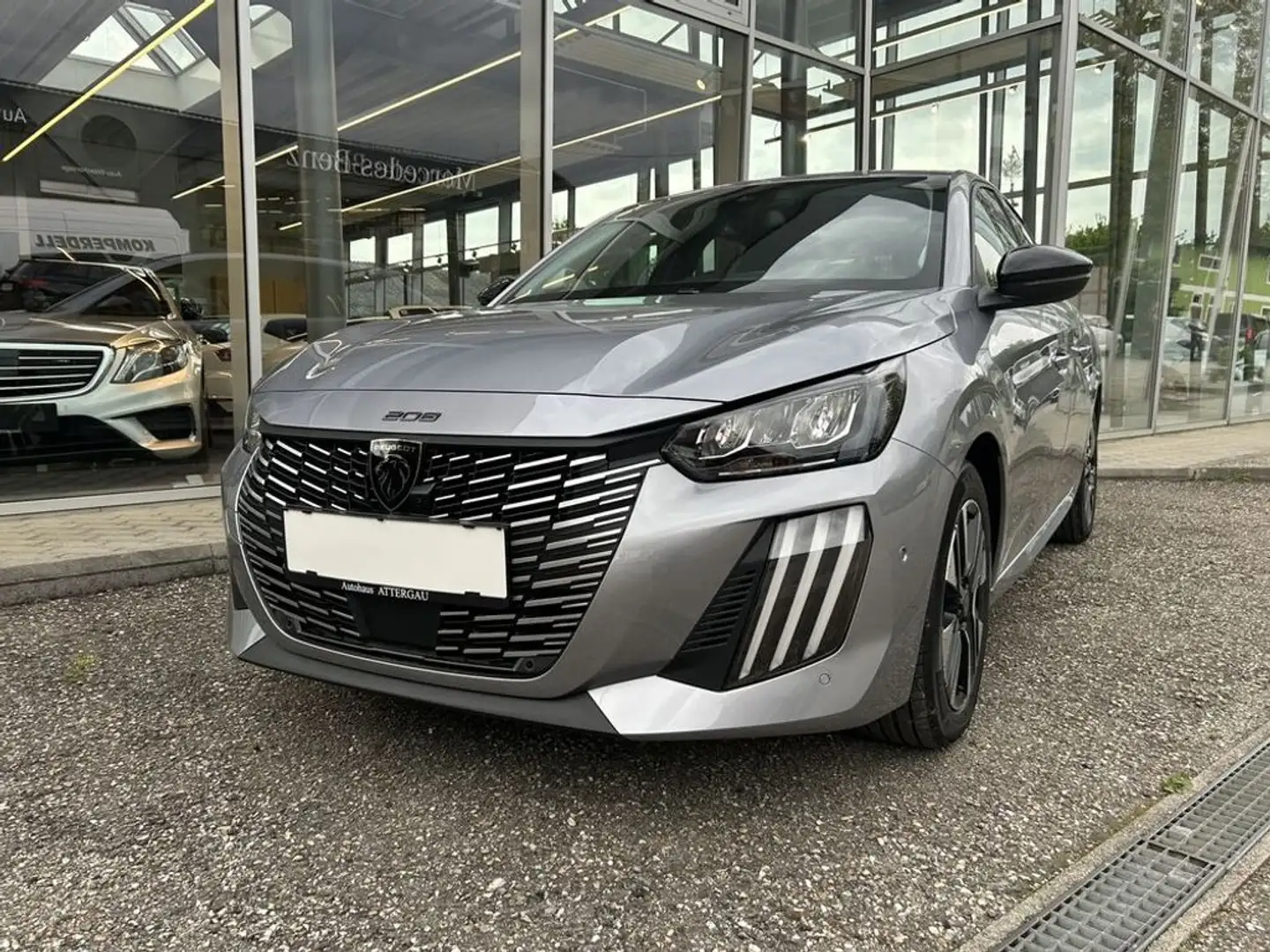 Peugeot 208 Allure Gris - 1