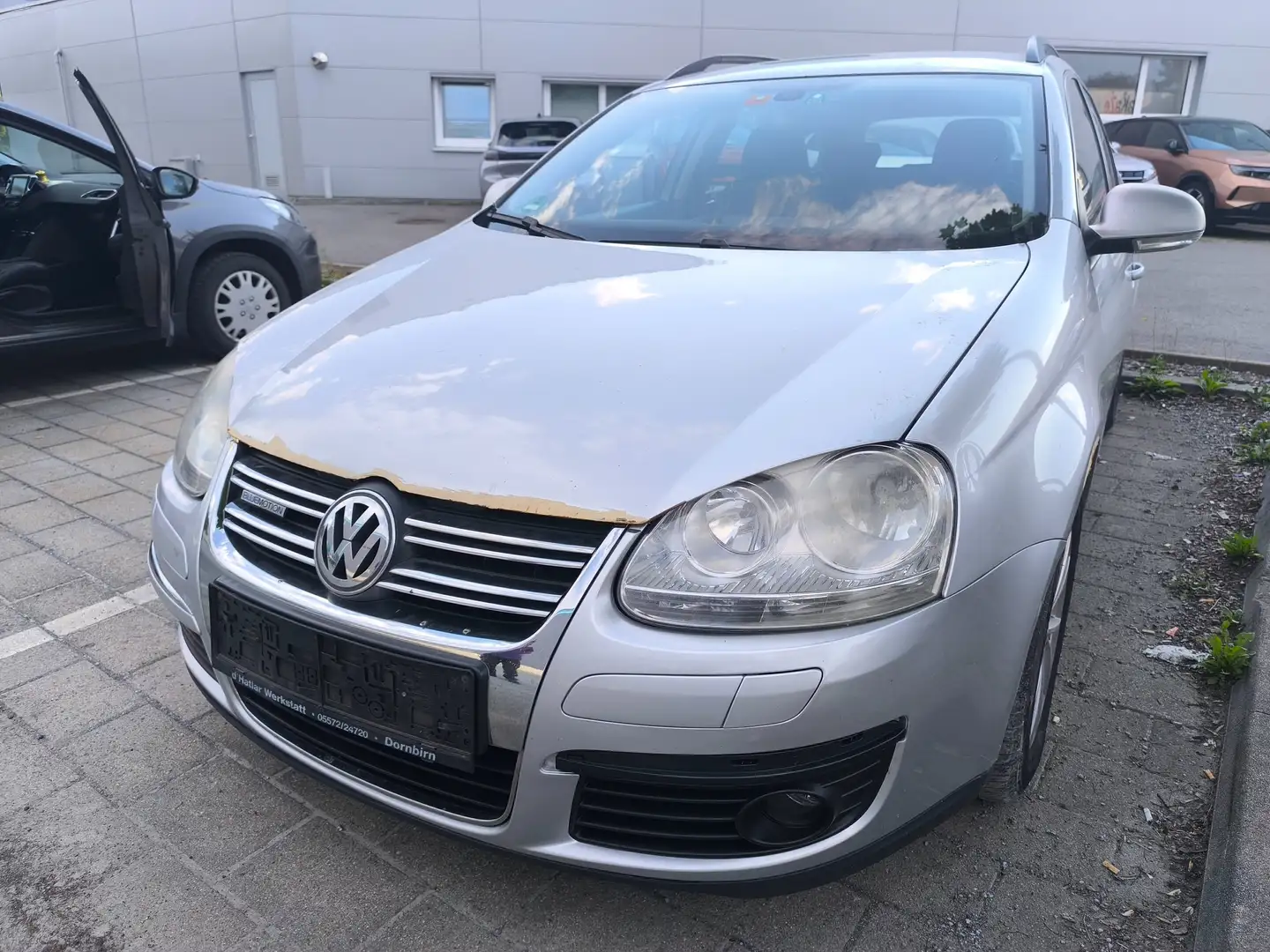 Volkswagen Golf Golf Comfortline BlueMotion 1,9 TDI DPF Silber - 1