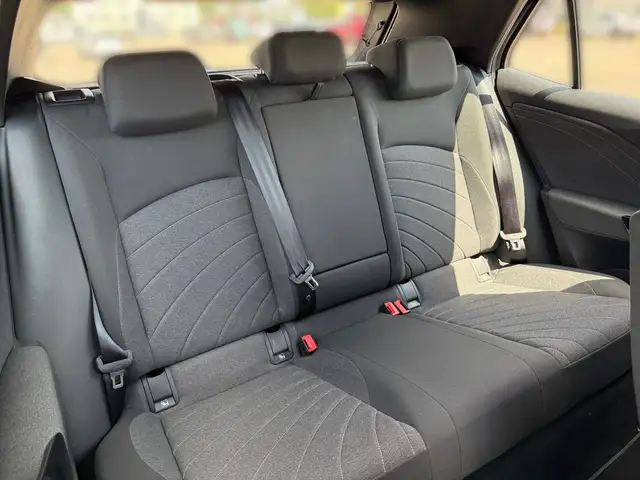 Volkswagen Id.3 view 11