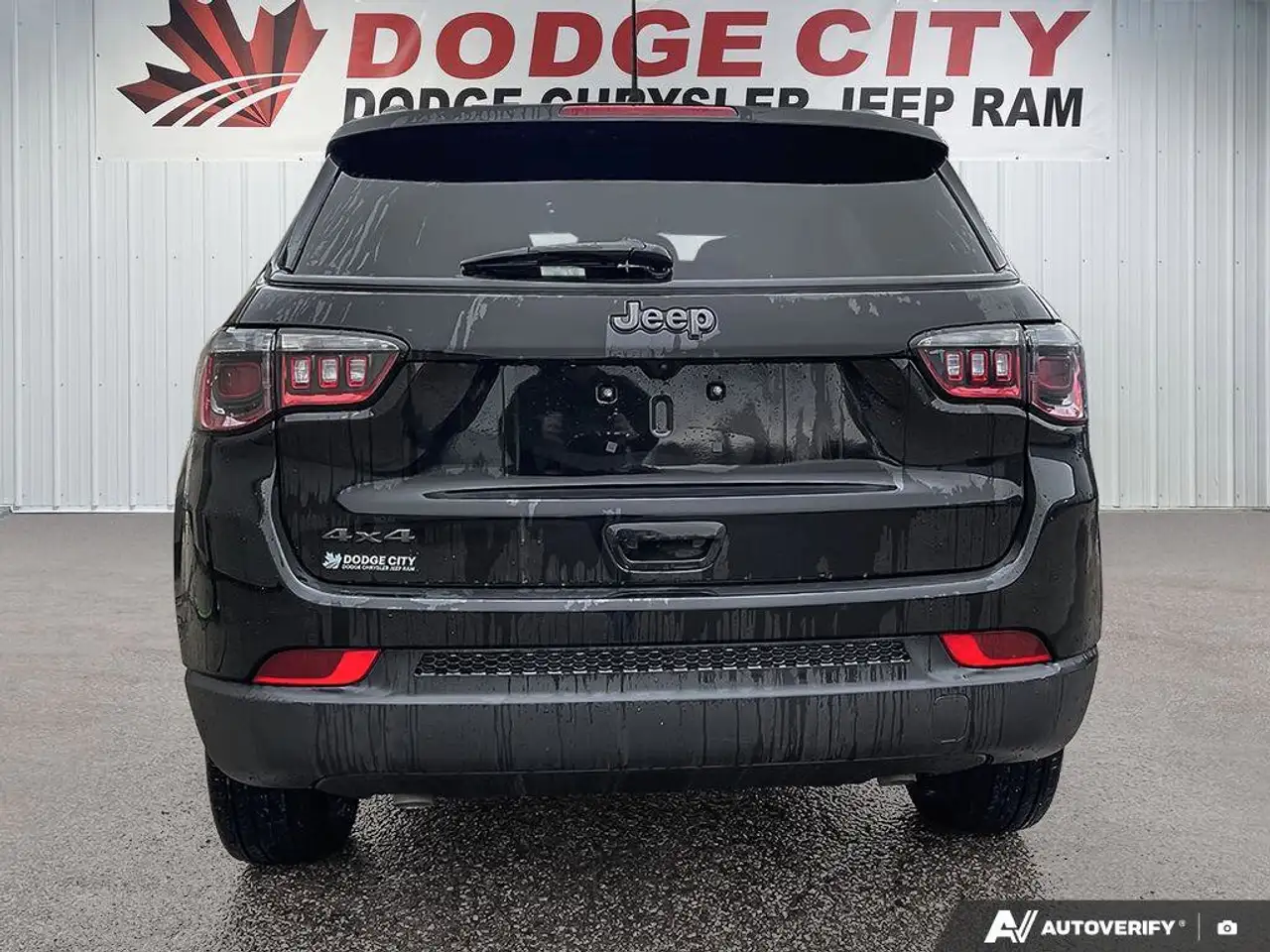 Jeep Compass снимка Jeep Compass