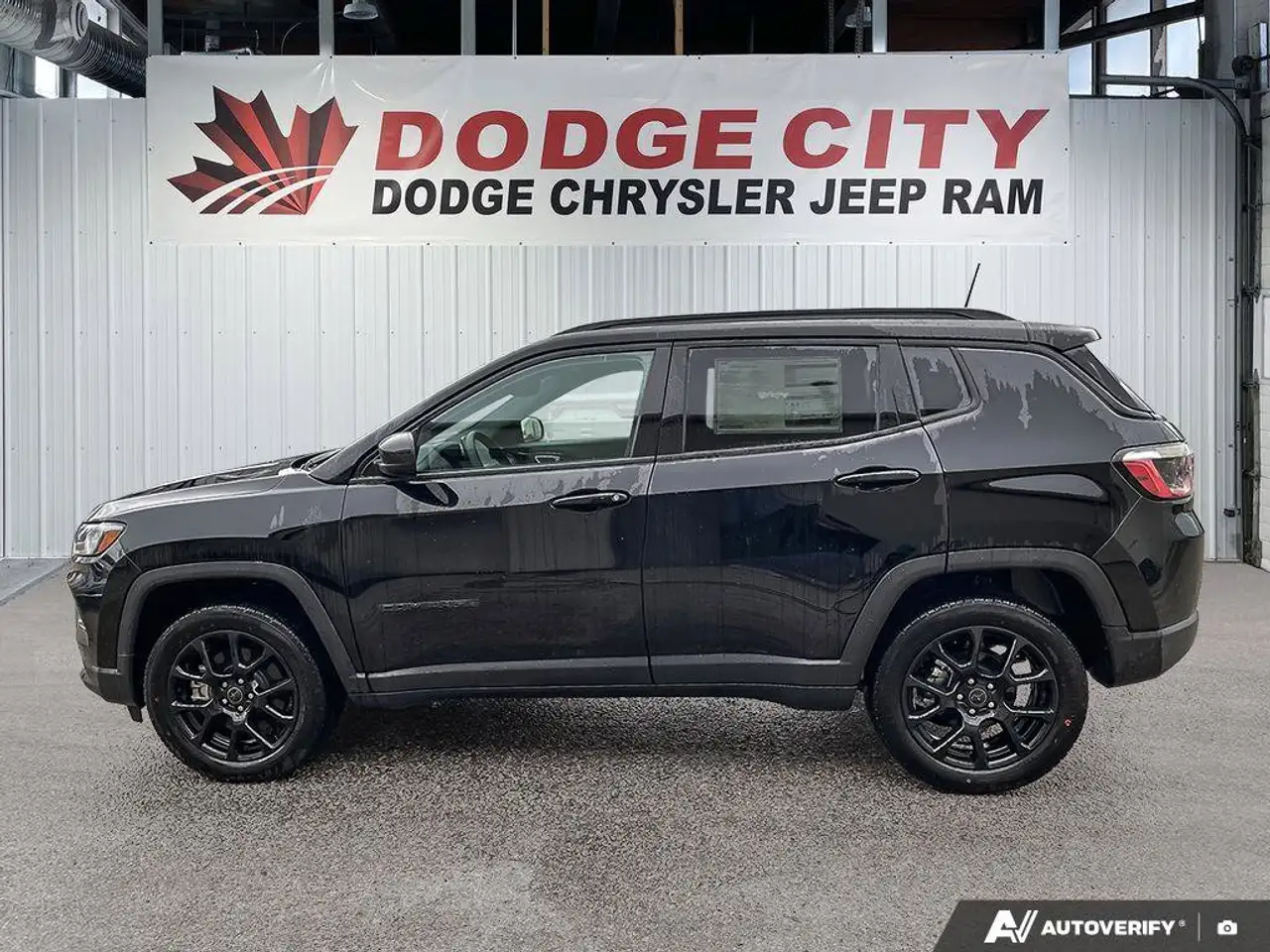 Jeep Compass снимка Jeep Compass