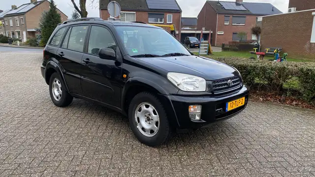 Toyota RAV 4 1.8-16V VVT-i Luna