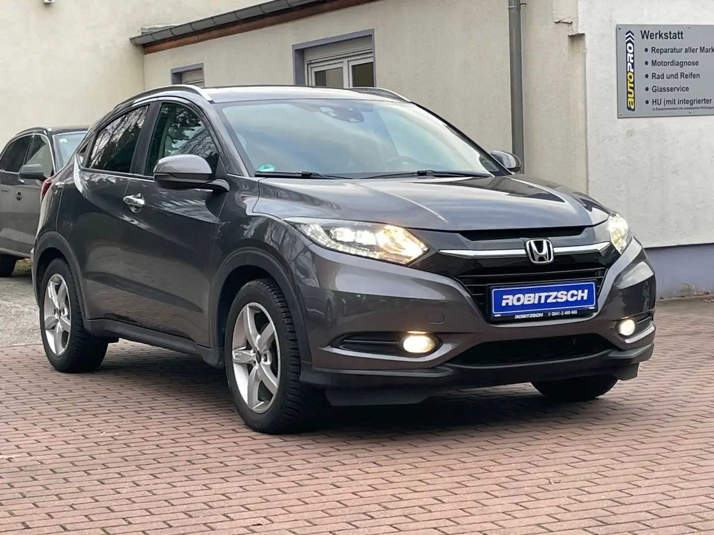 Honda HR-V Executive Panoramadach LED Nav WR Teilleder Grau - 1