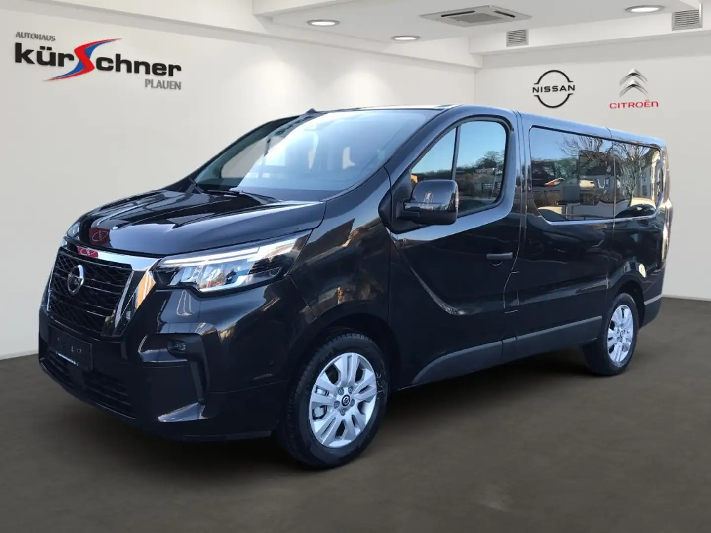 Nissan Primastar L1H1 dCi 150 Tekna Design 8Si Czarny - 1