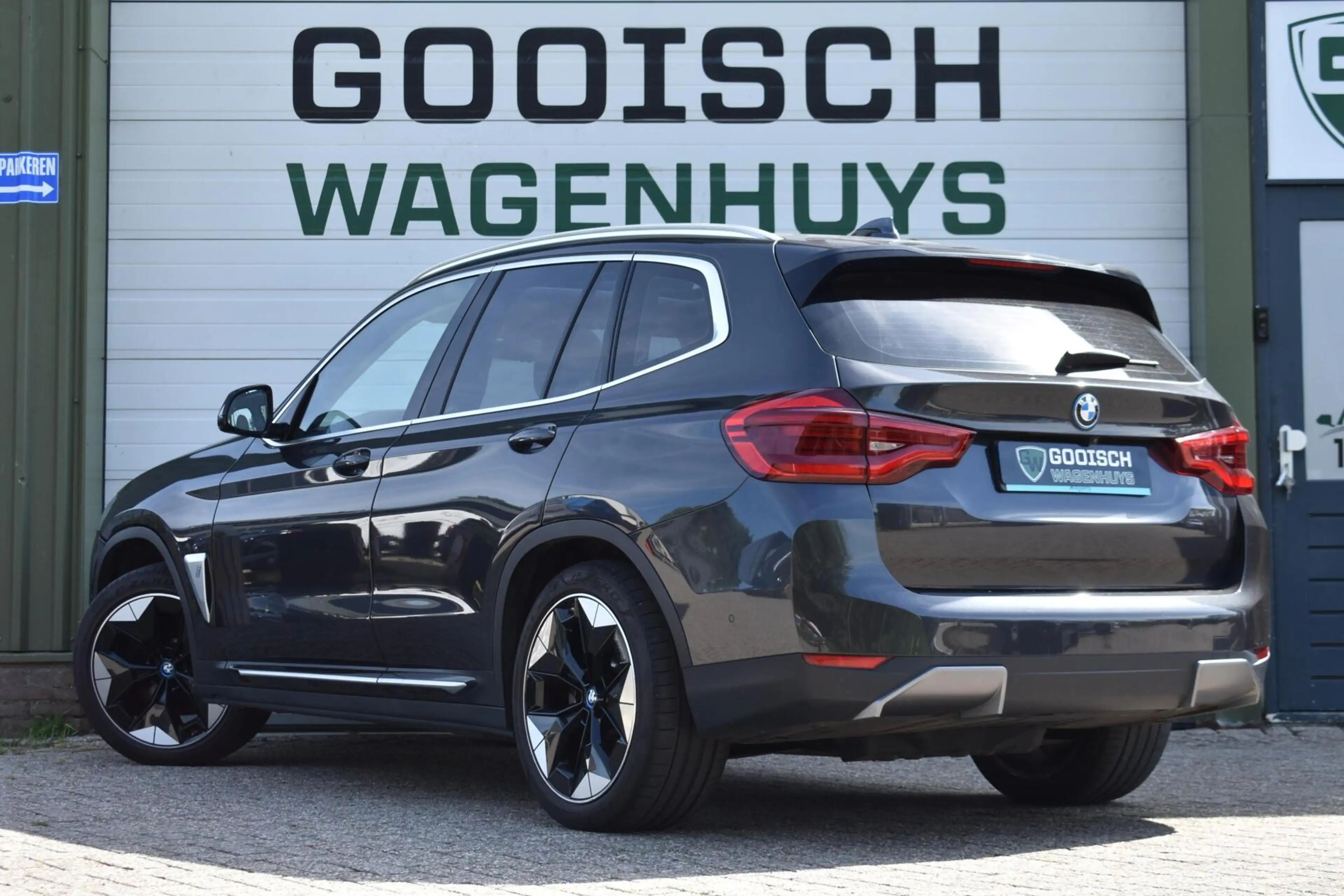 BMW iX3 High Executive 80 kWh | Pano | Leder | Stoelverwar — photo 3