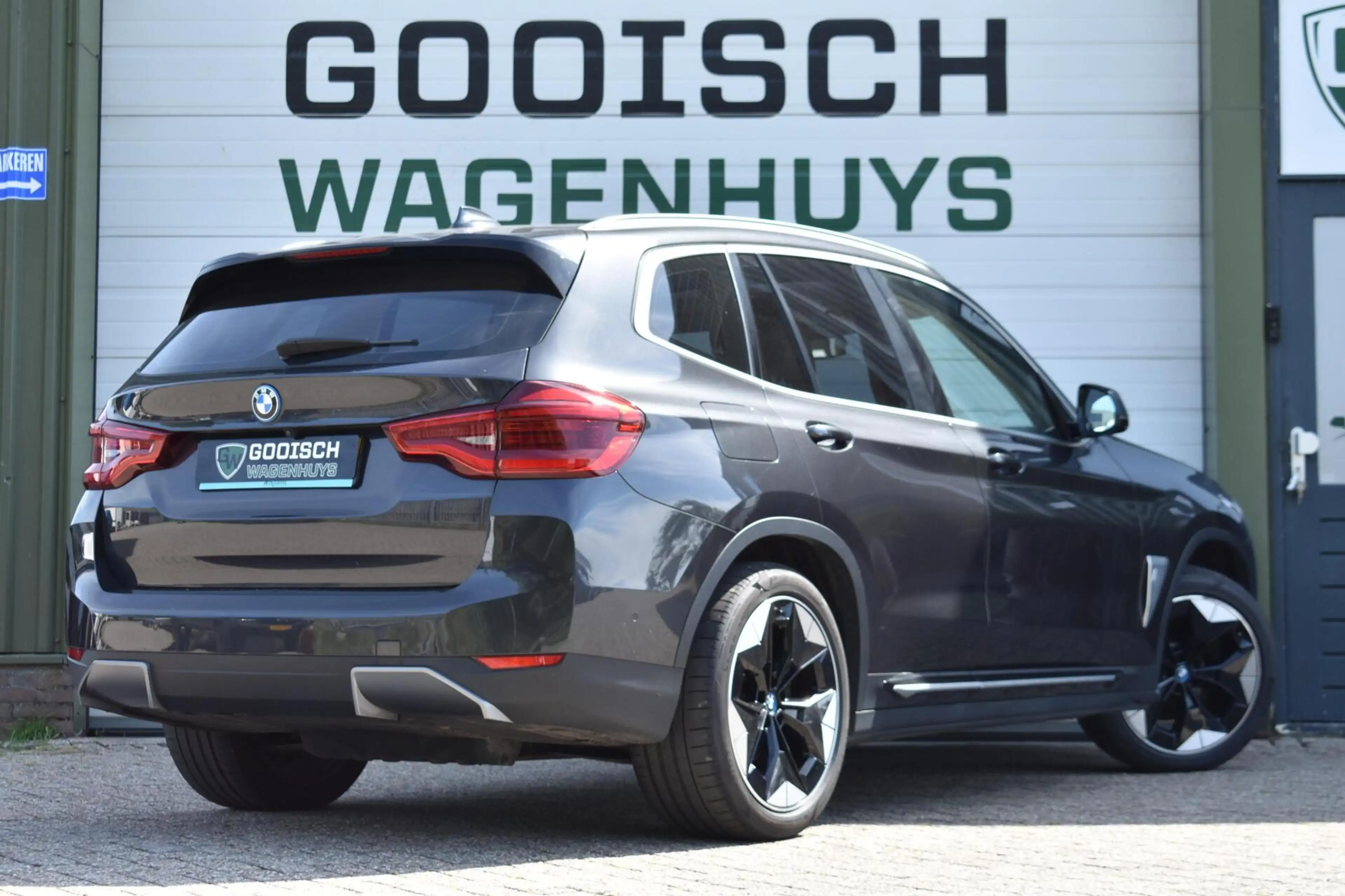 BMW iX3 High Executive 80 kWh | Pano | Leder | Stoelverwar — photo 4