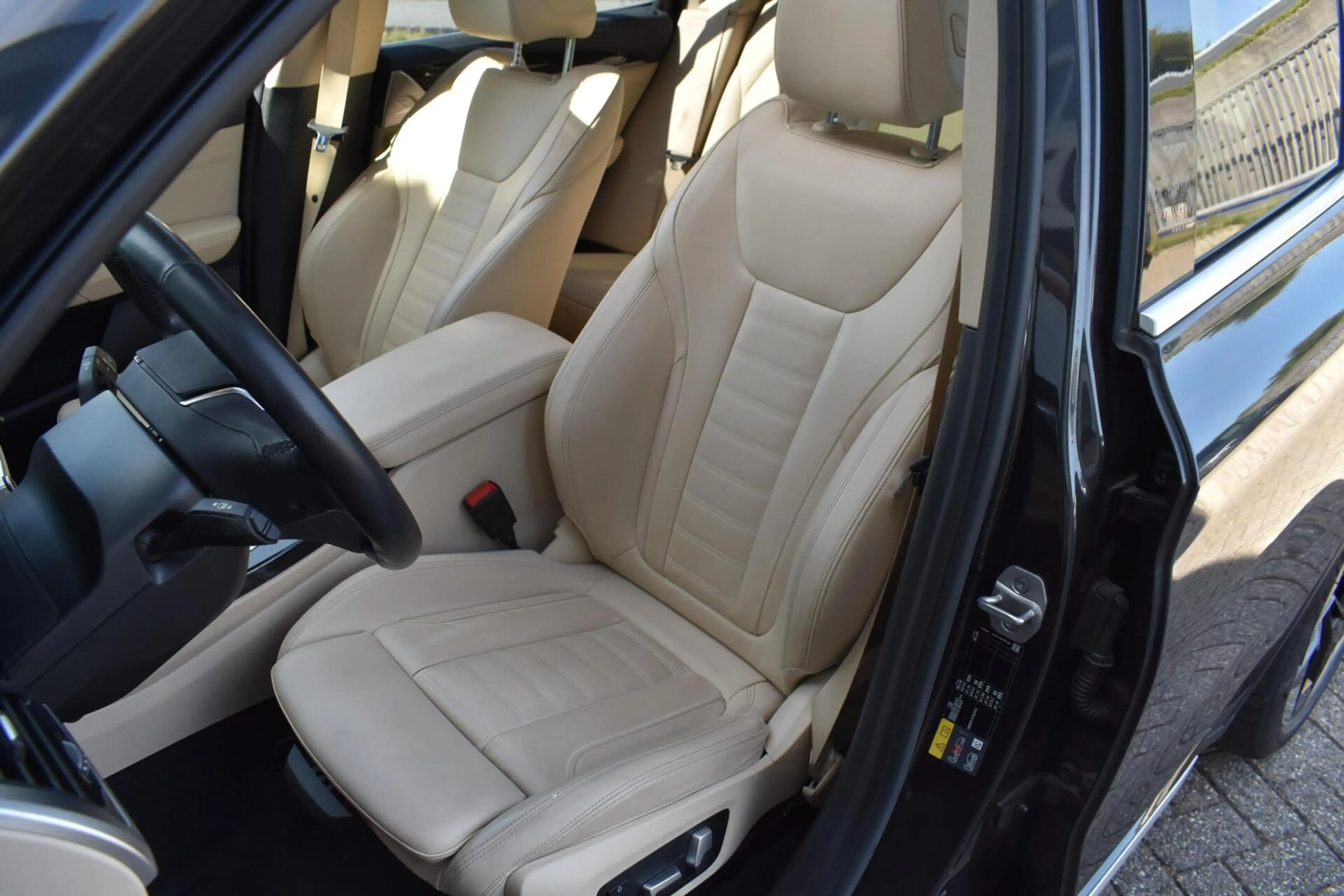 BMW iX3 High Executive 80 kWh | Pano | Leder | Stoelverwar — photo 13