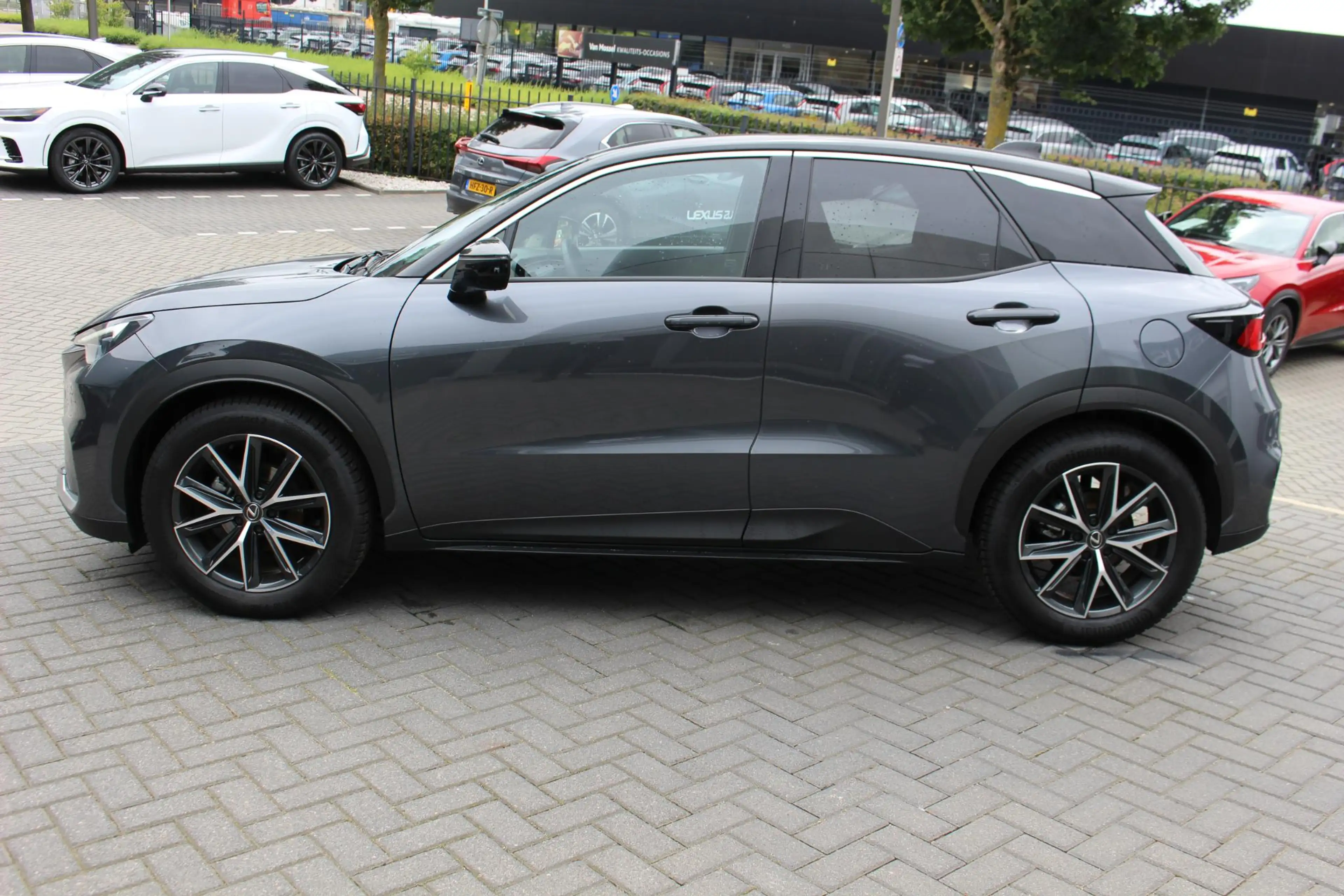 Lexus LBX Cool 2WD STOELVERWARMING STUURVERW BLIND-SPOT ELEK — photo 6
