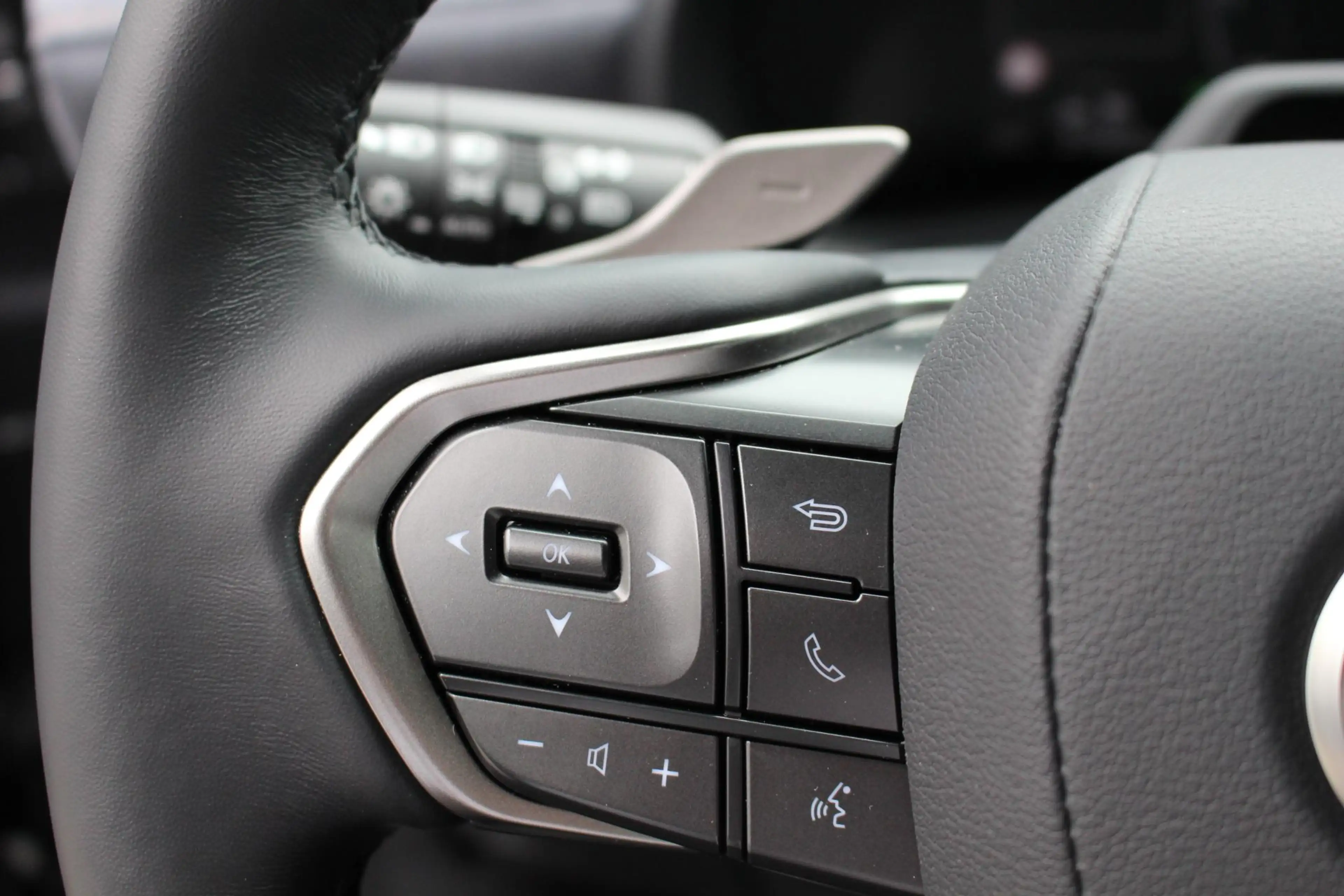 Lexus LBX Cool 2WD STOELVERWARMING STUURVERW BLIND-SPOT ELEK — photo 18