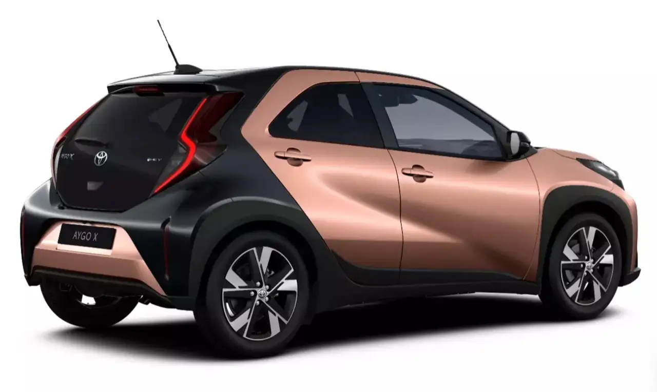 Toyota Aygo 1.5 Teamplayer Klima Kamera Sitzhzg Tempomat 2