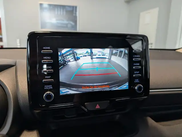 Toyota Yaris view 15