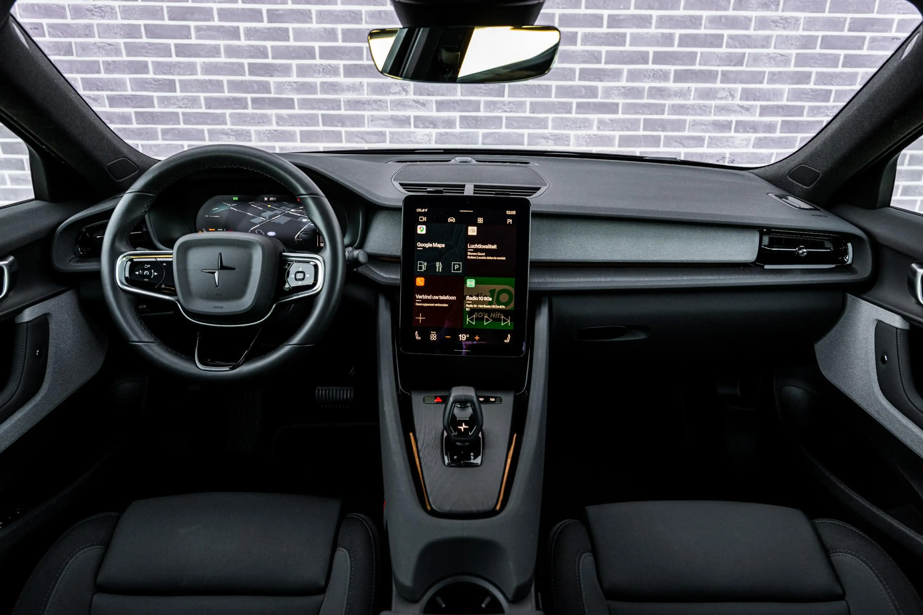 Polestar 2 Long Range Single Motor Plus 82 kWh — photo 5