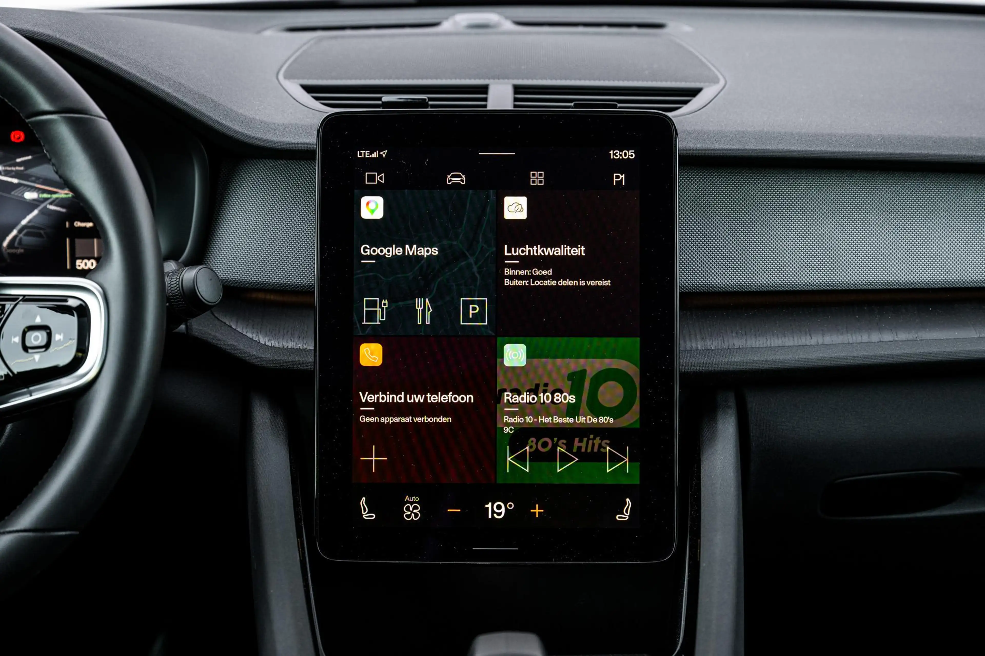 Polestar 2 Long Range Single Motor Plus 82 kWh — photo 13