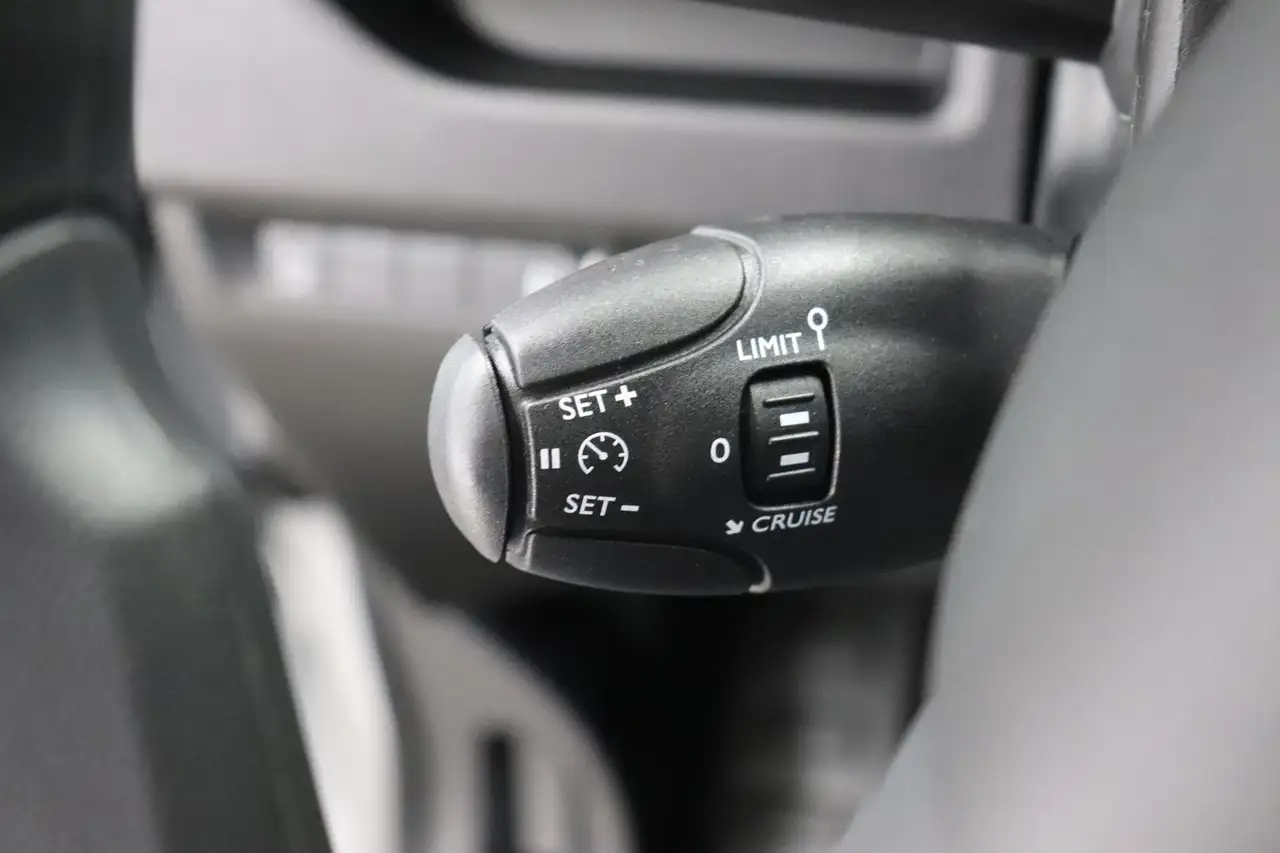 Fiat Scudo L3 2.0 145PS MT Kastenwagen, Pack Visibility, K... 17