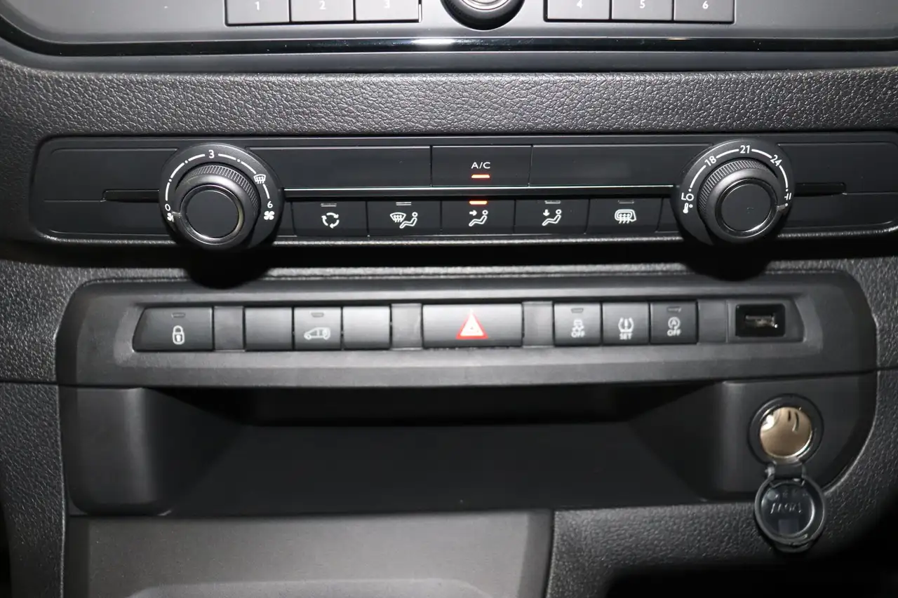 Fiat Scudo L3 2.0 145PS MT Kastenwagen, Pack Visibility, K... 13