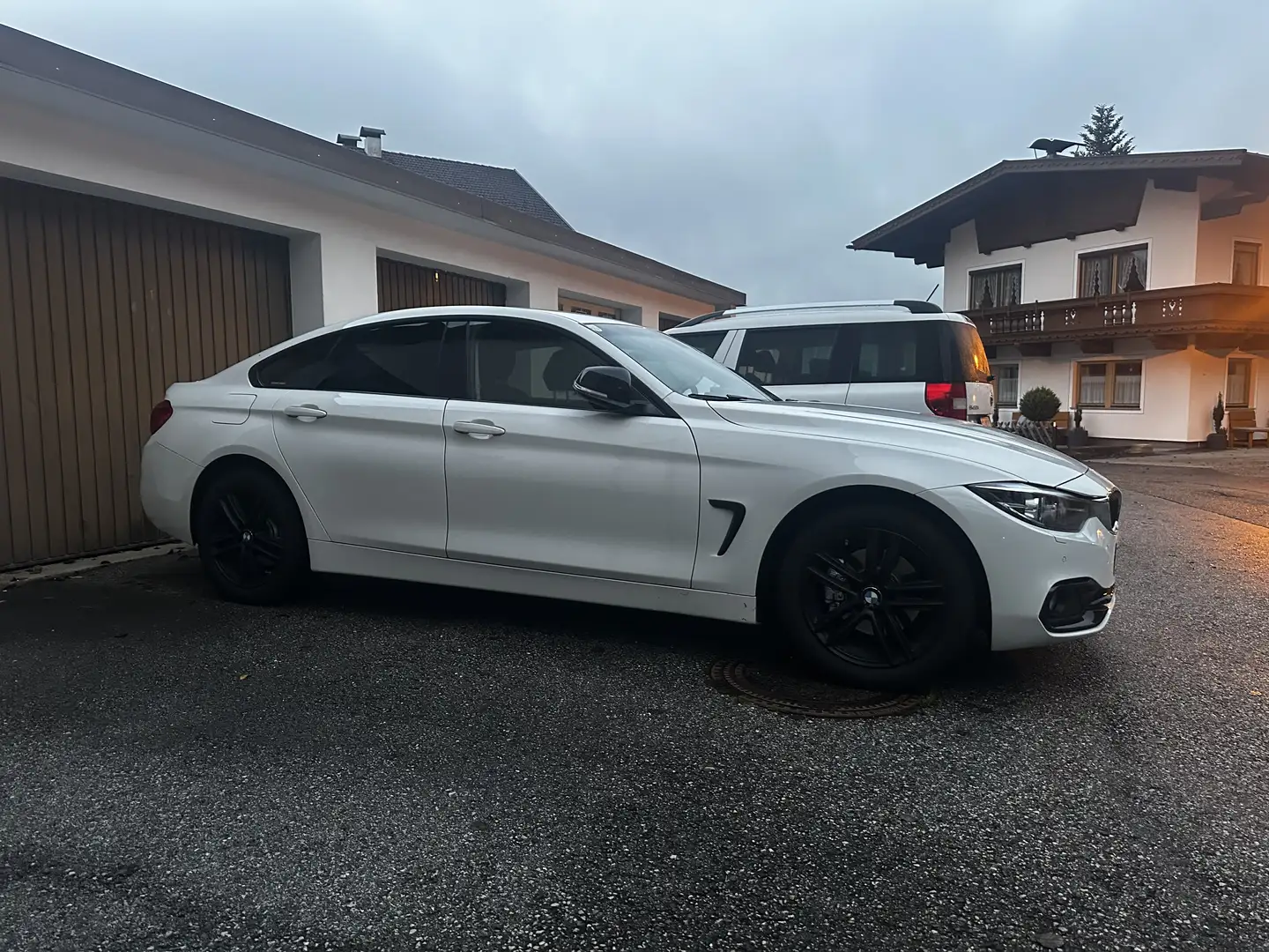 BMW 420 420d xDrive Gran Coupe Sport Line Aut. - 2