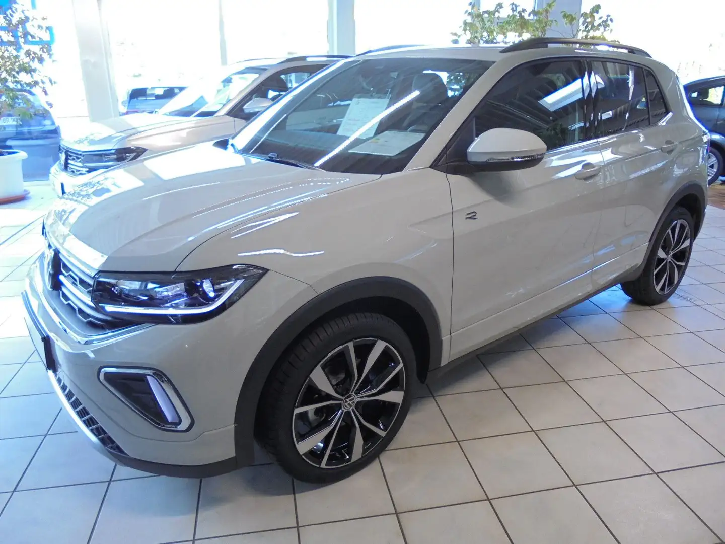 Volkswagen T-Cross 1.0 DSG R-Line/Navi/AHK/5JGarantie/IQLig Grau - 1