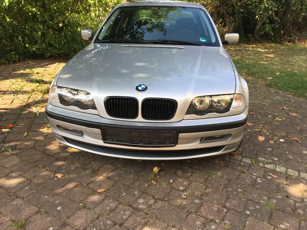 BMW 320 3er 320i, foto 1