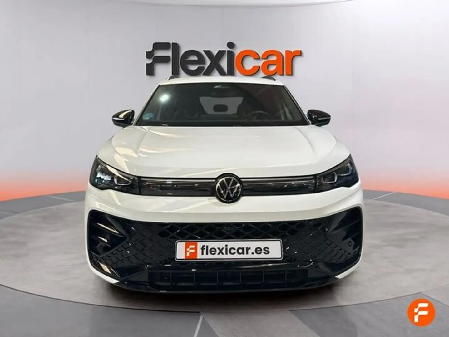 Volkswagen Tiguan R-Line 1.5 eTSI 110kW (150CV) DSG Blanco - 2