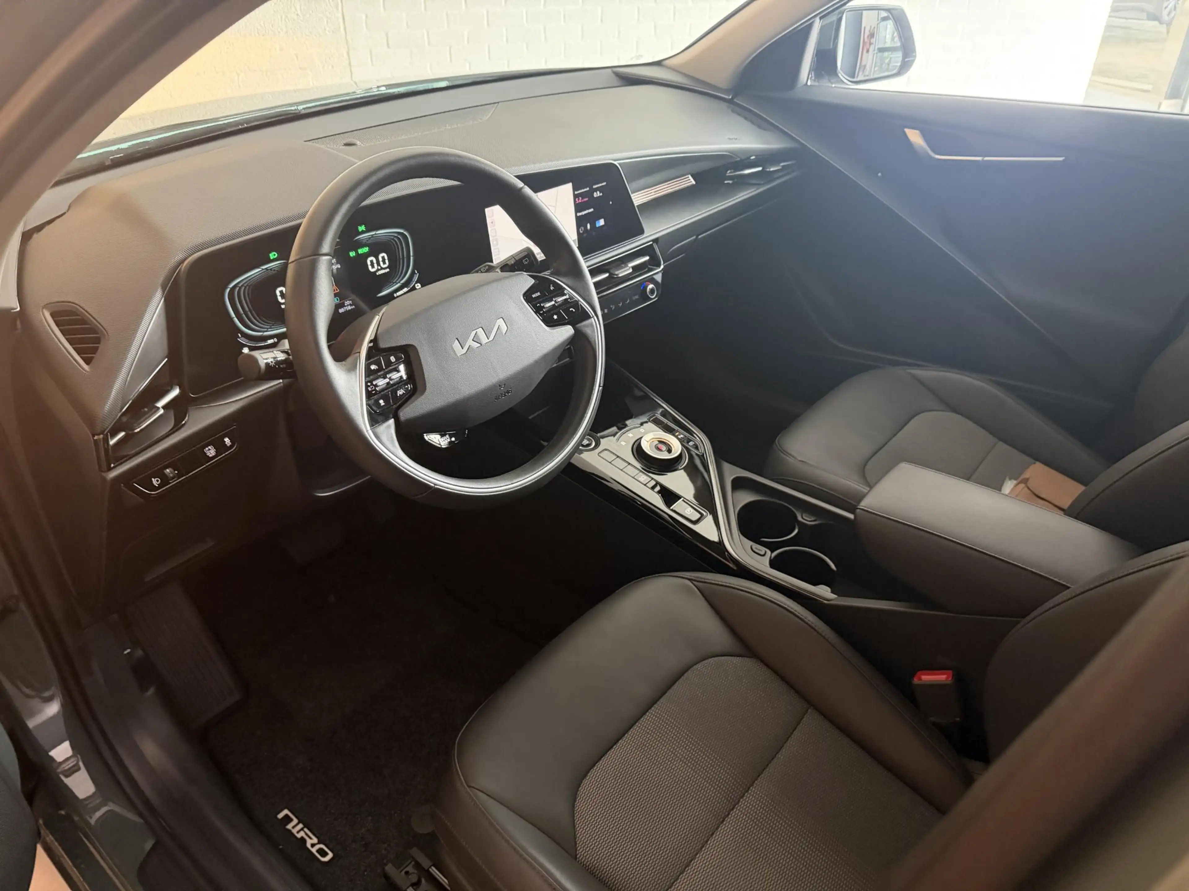 Kia Niro 1.6 GDi Hybrid DynamicLine ACC | Keyless | Camera — photo 12