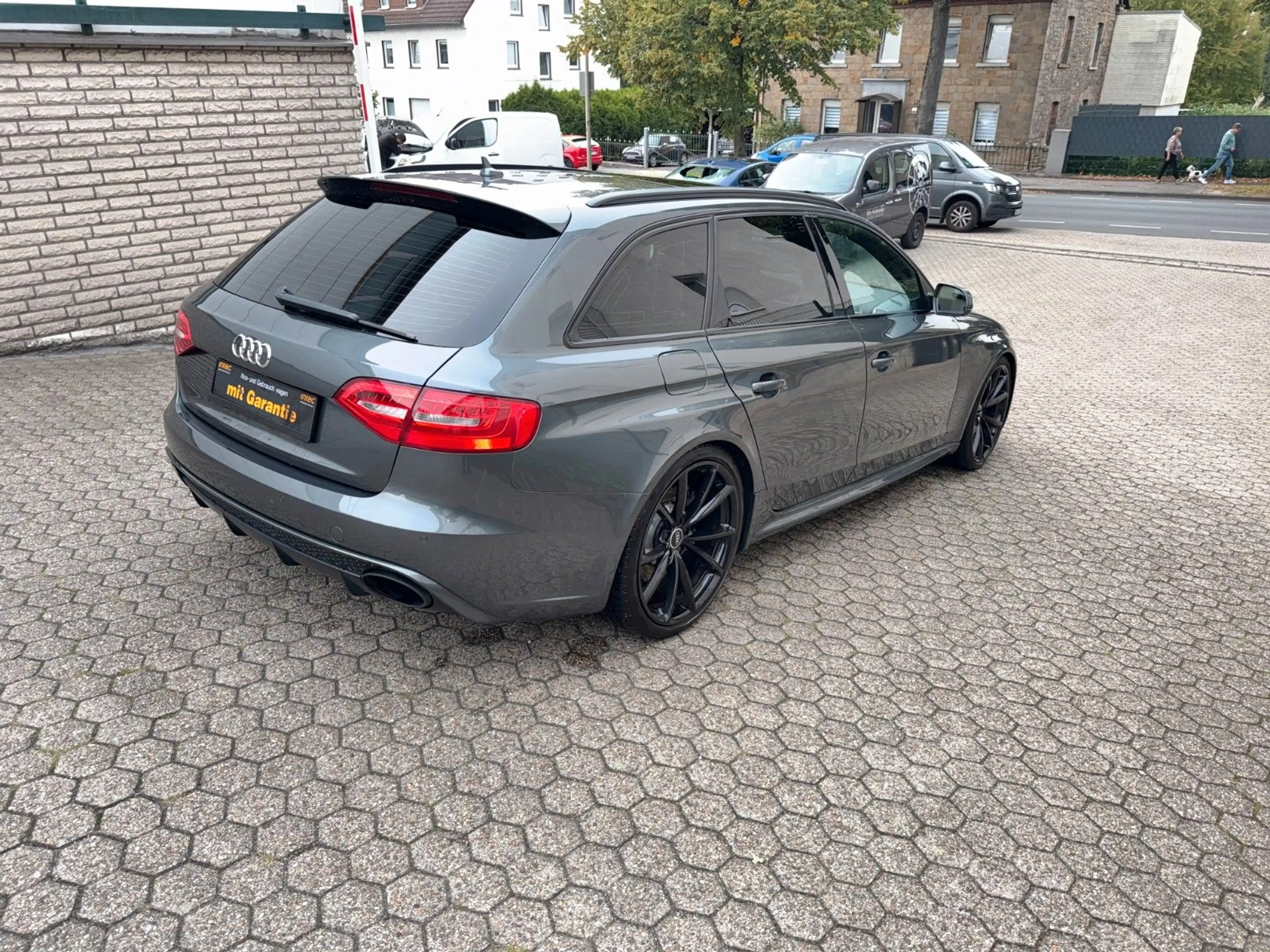Audi RS4 4.2 FSI S tronic quattro Avant — photo 5