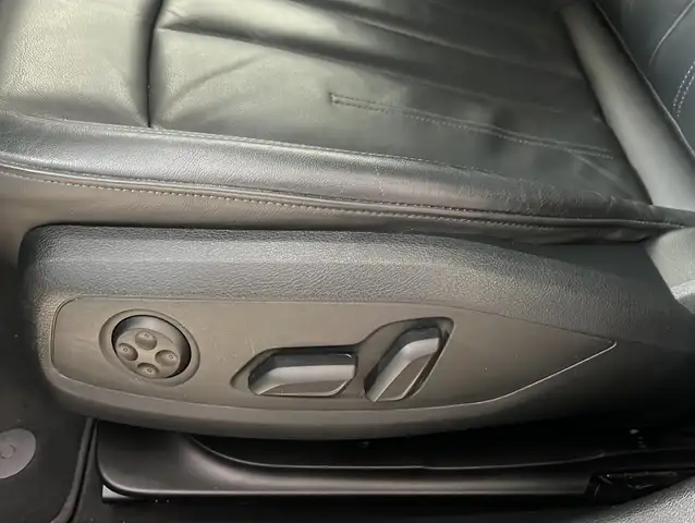 Audi A4 view 5