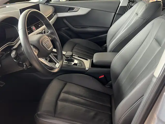 Audi A4 view 3