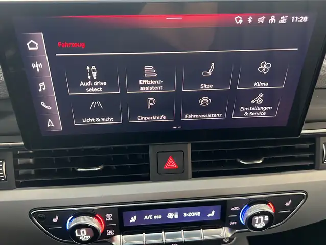 Audi A4 view 16