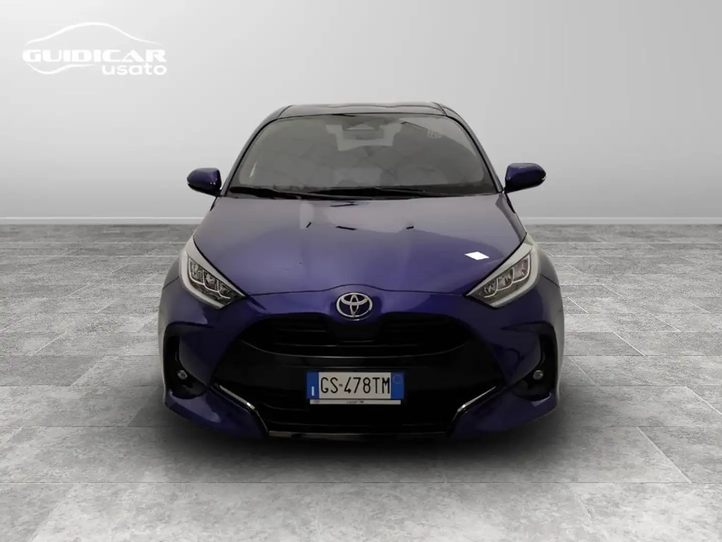 Toyota Yaris 1.5h 130 Lounge Bleu - 2