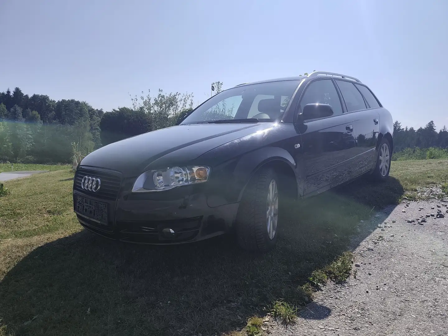 Audi A4 2.5 TDI Schwarz - 1