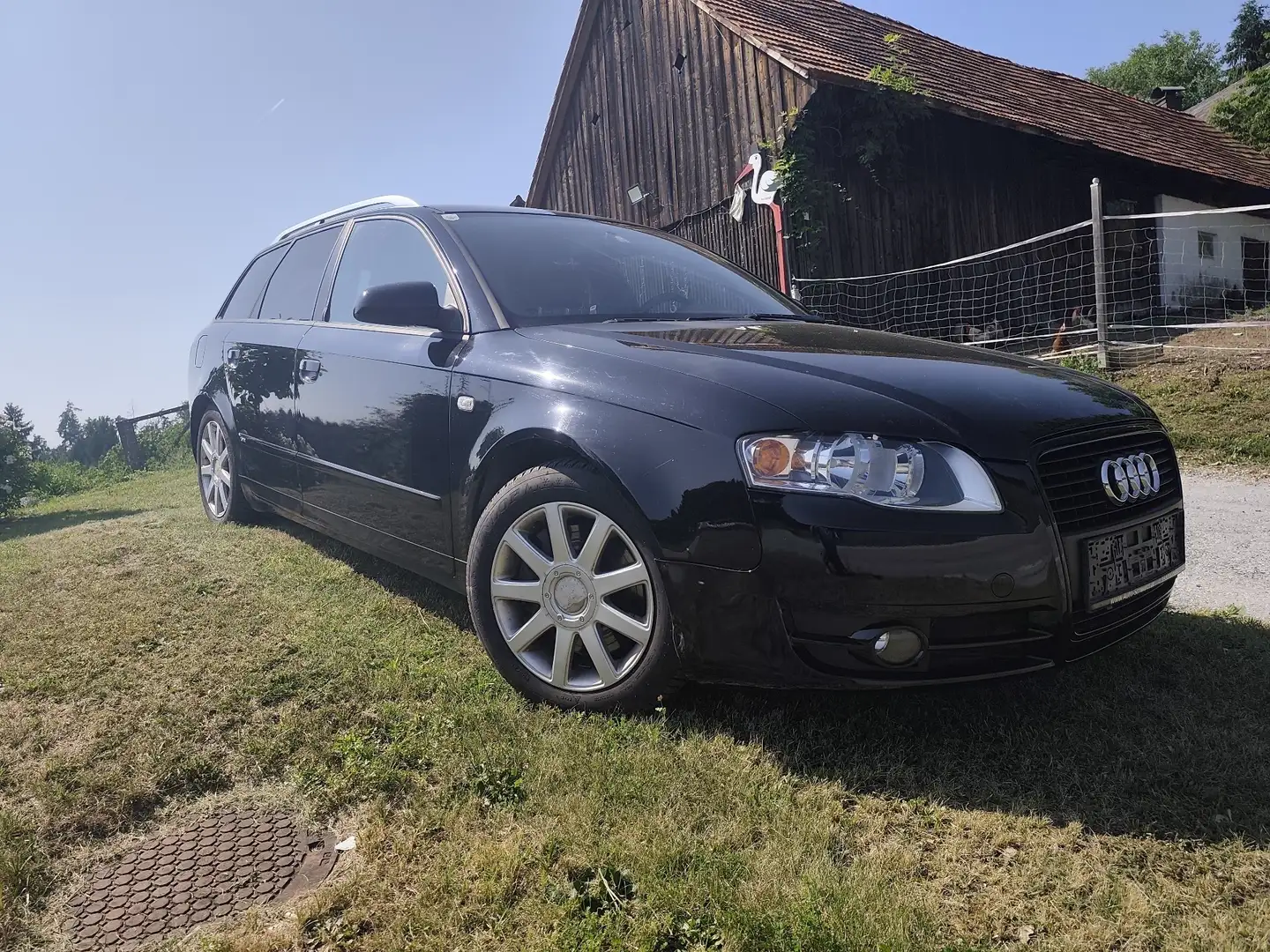 Audi A4 2.5 TDI Schwarz - 2