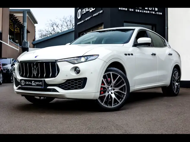 Maserati Levante S 3.0 V6 430 S°CARBON°360°PANO°ACC