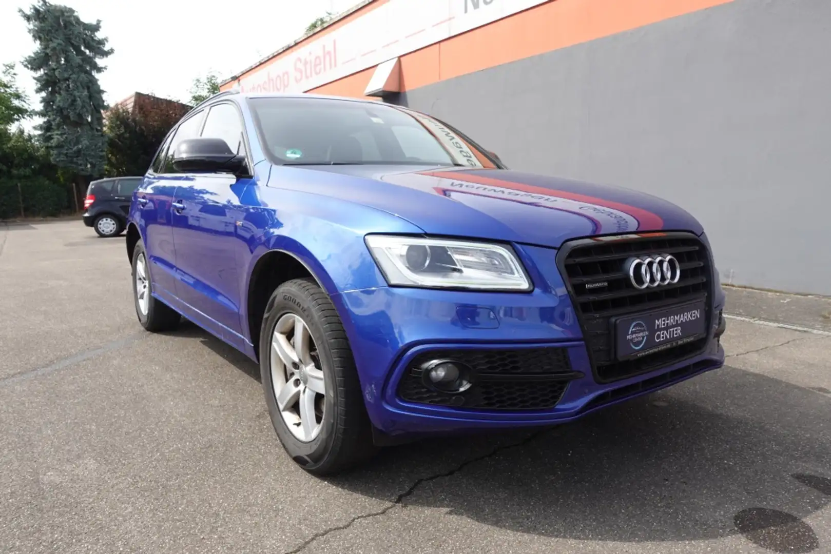 Audi Q5 2.0 TDI 140kW S tronic quattro - Blau - 1