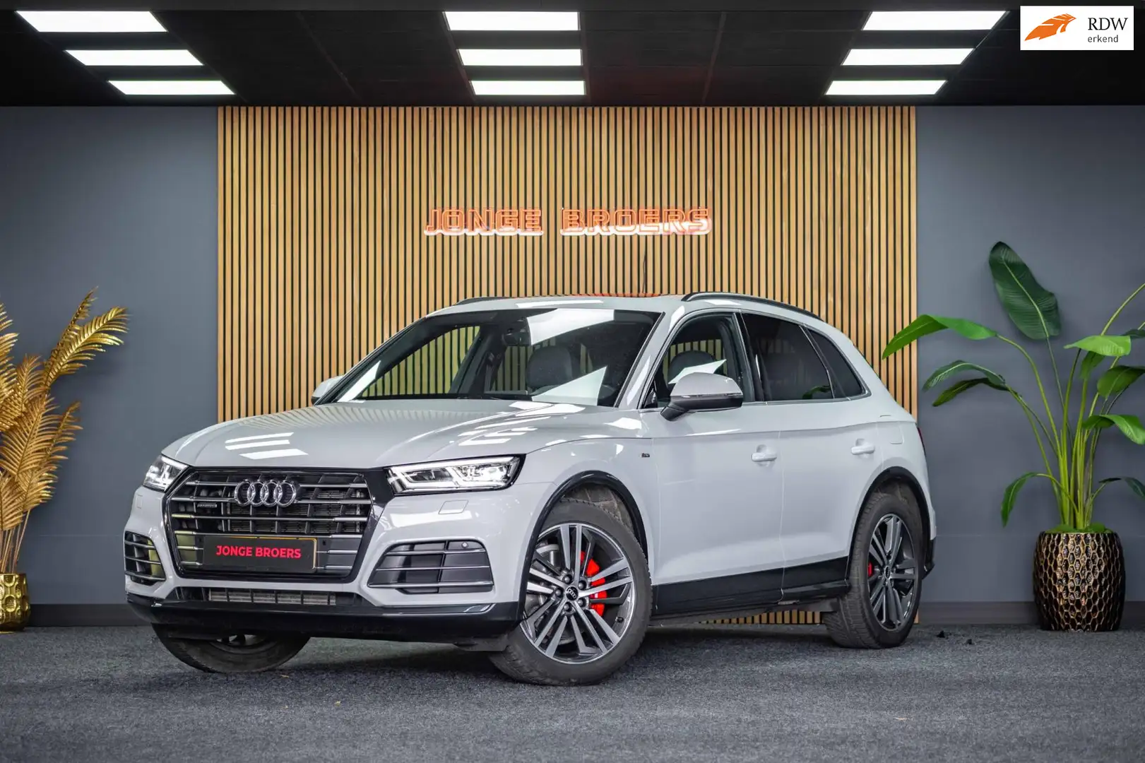 Audi Q5 55 TFSI e quattro Competition |B&O|Massage|Pano Wit - 1