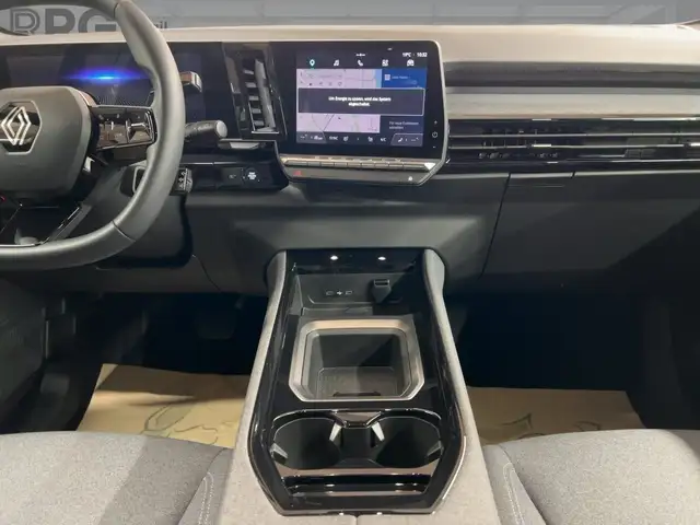 Renault Austral view 12