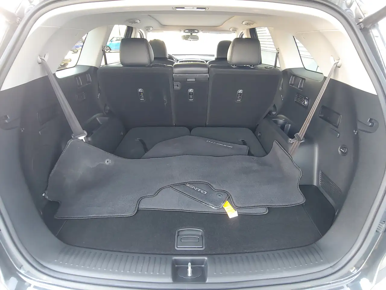 Kia Sorento снимка Kia Sorento