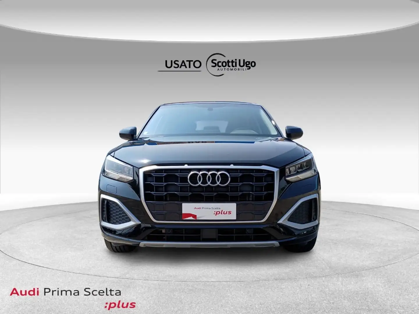 Audi Q2 30 2.0 tdi Admired Advanced Zwart - 2