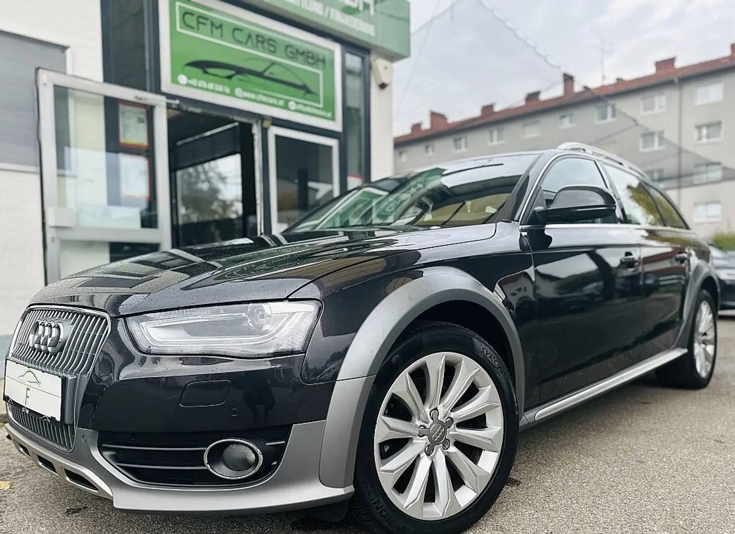 Audi A4 allroad A4 Allroad 2,0 TDI quattro Daylight S-tronic Grau - 2