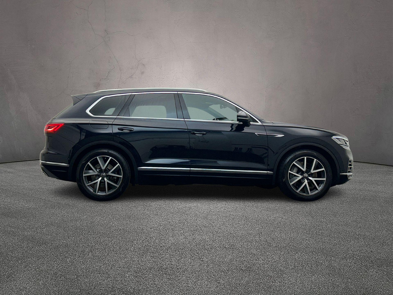 Volkswagen Touareg Elegance 3.0 TSI eHybrid 381pk Tiptronic Trekhaak, — photo 9