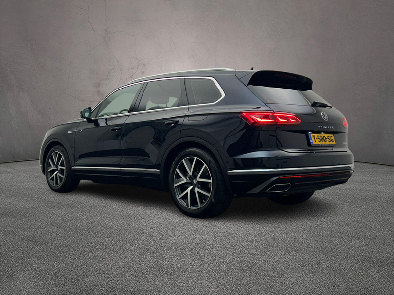 Volkswagen Touareg Elegance 3.0 TSI eHybrid 381pk Tiptronic Trekhaak, — photo 3