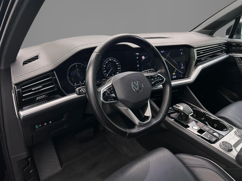 Volkswagen Touareg Elegance 3.0 TSI eHybrid 381pk Tiptronic Trekhaak, — photo 4