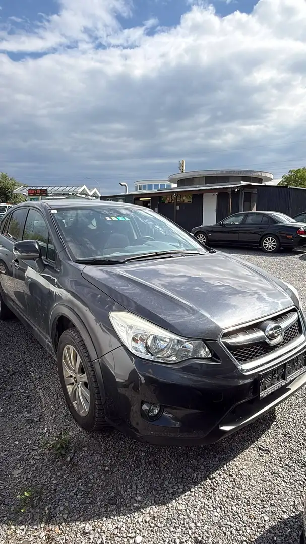 Subaru Impreza Impreza XV 2.0D Grau - 2