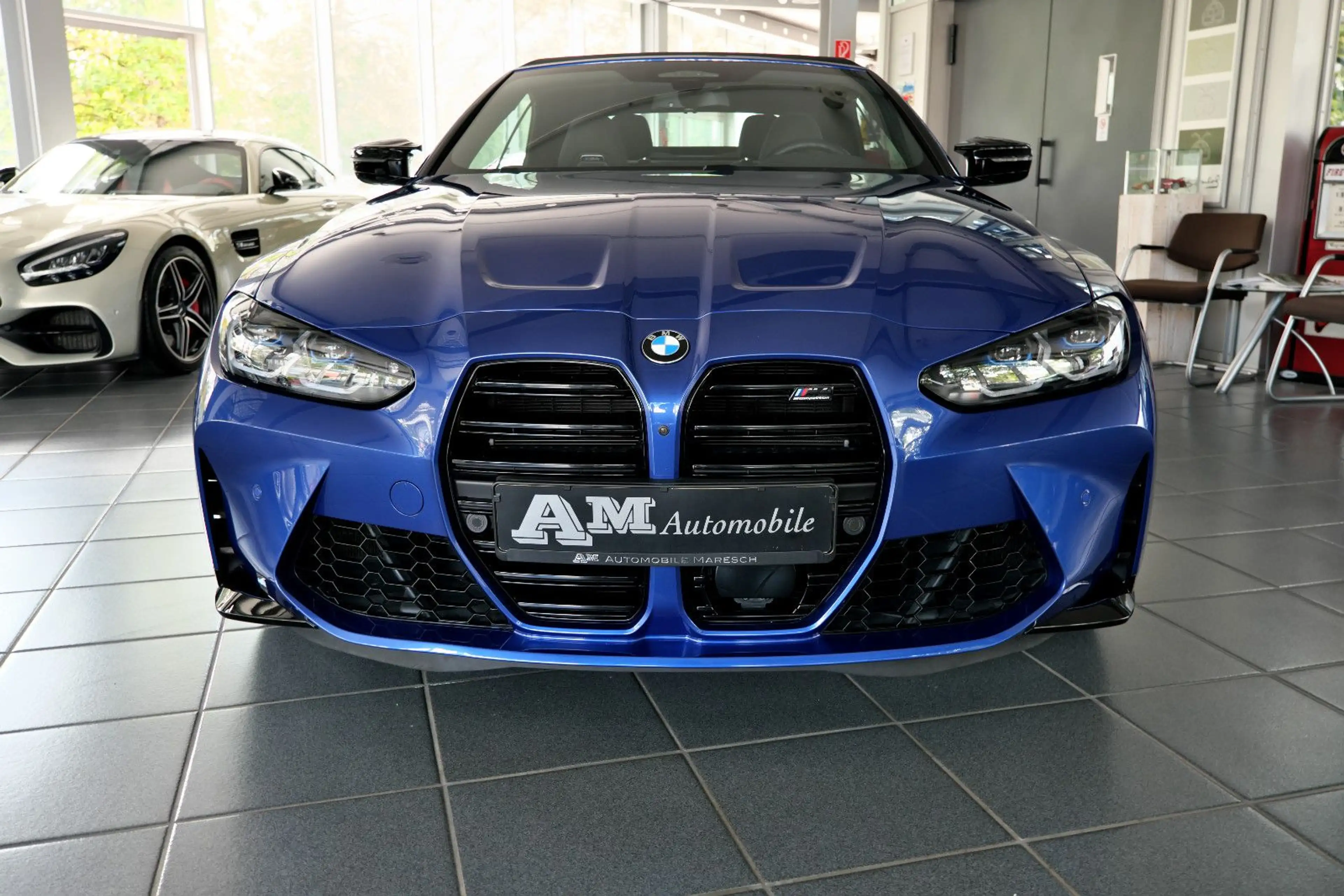 BMW M4 Cabrio xDrive Competition Innovationspaket DE — photo 2
