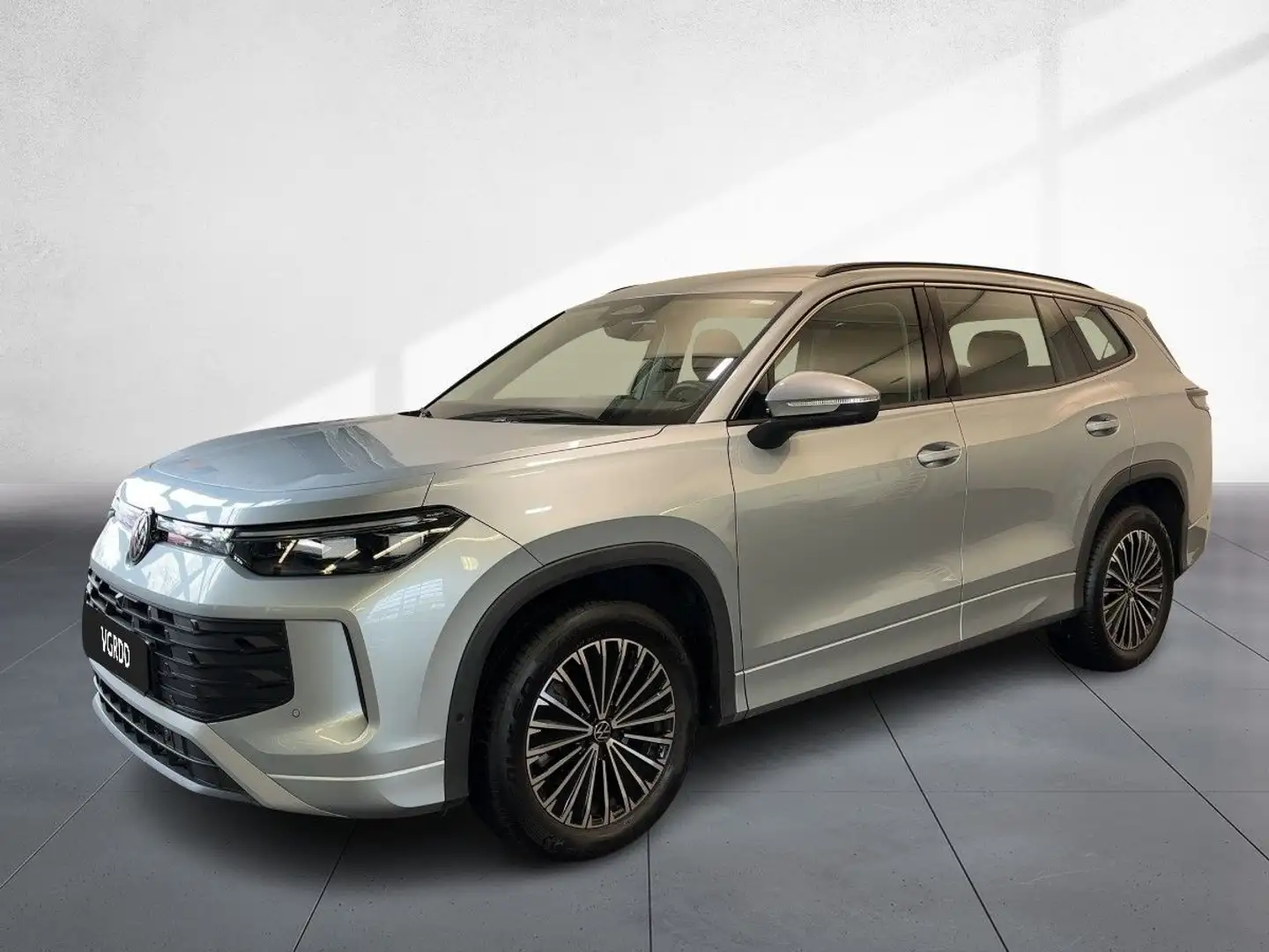 Volkswagen Tayron 2.0 TDI DSG 4M Life AHZV Kamera Navi LED Silber - 2