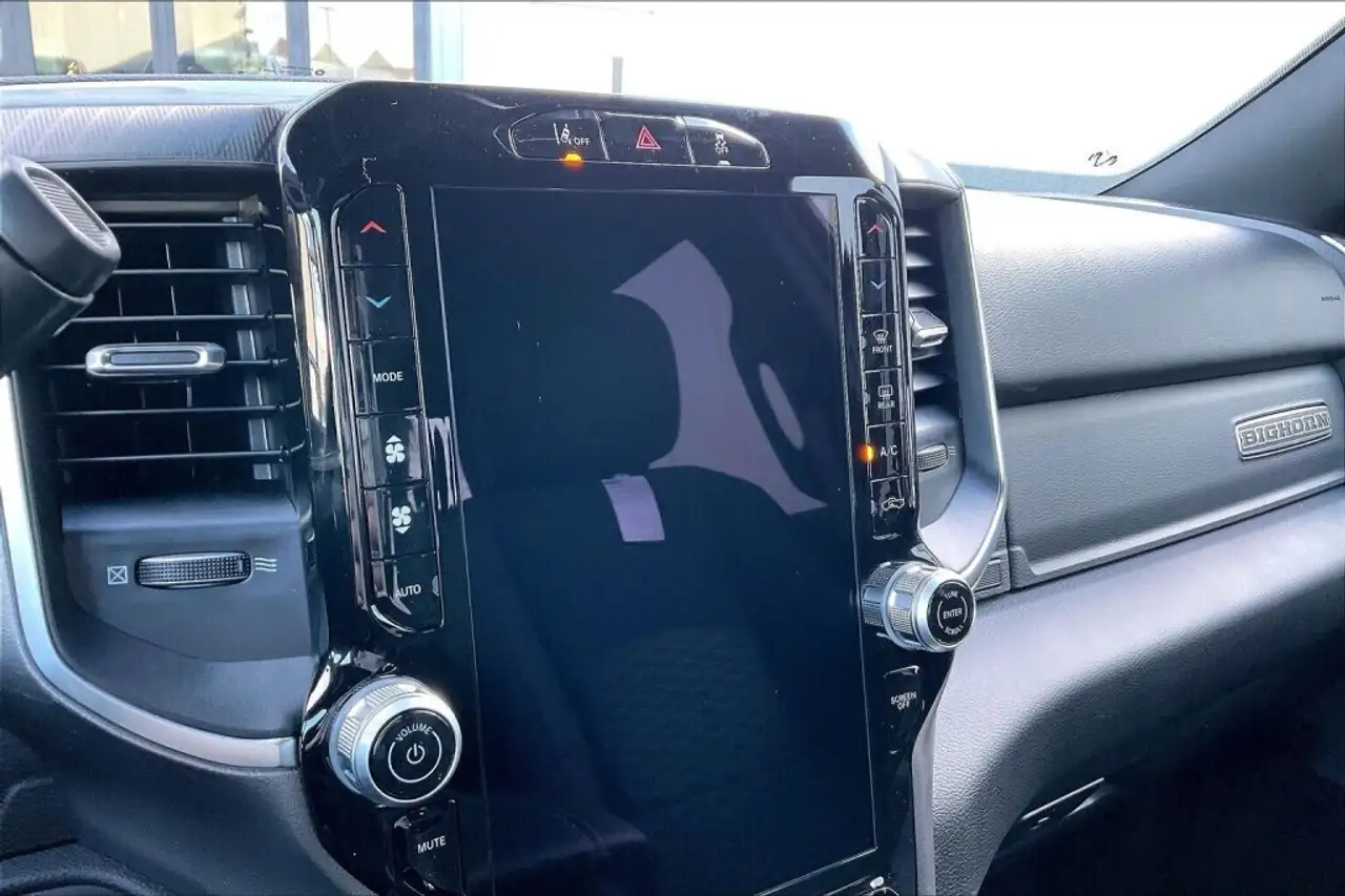 RAM 3500 снимка RAM 3500